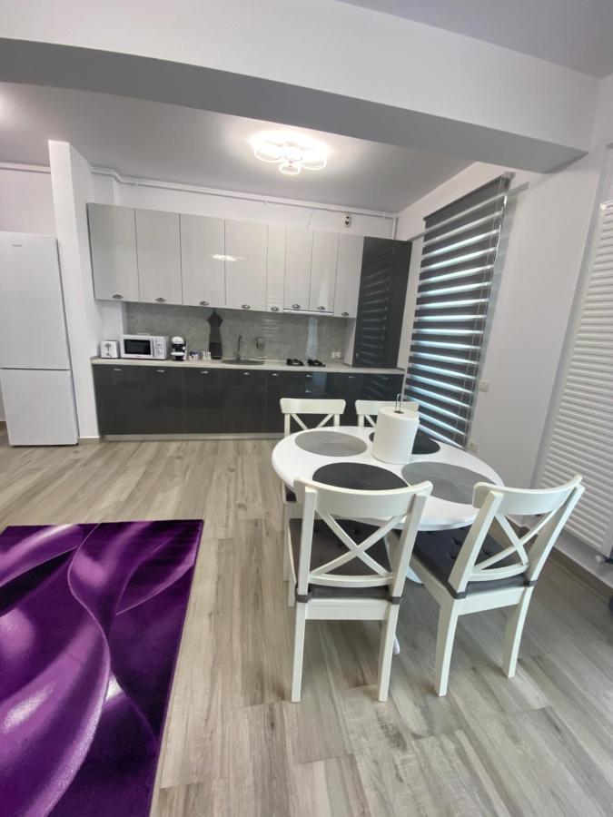 Ferienwohnung Alemar Royal 1 Năvodari Exterior foto