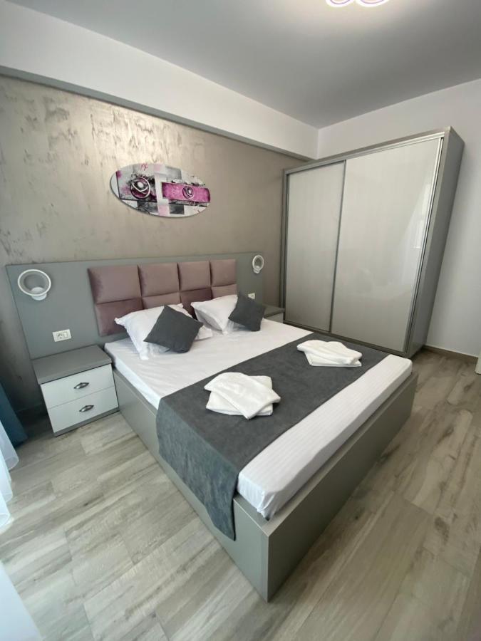 Ferienwohnung Alemar Royal 1 Năvodari Exterior foto